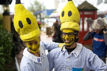 bananas bananas